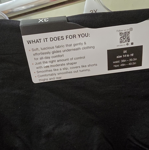 NWT UnderWhere 2Pk Mid thigh Shorts; Max Control; Bl/Nu. 1X, 2X, & 3X. $38 Each. - Picture 12 of 16